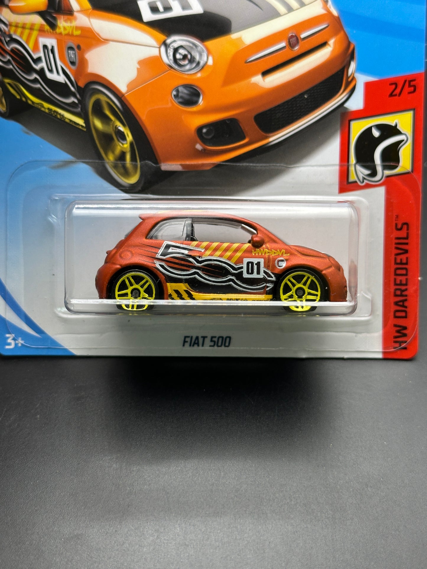HOT WHEELS - FIAT 500 (2018) - HW DAREDEVILS 2/5