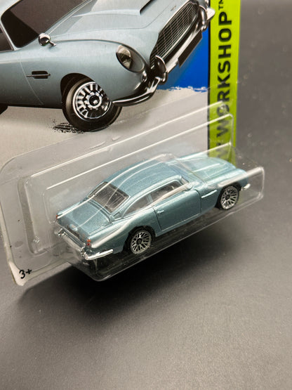 HOT WHEELS - ASTON MARTIN 1963 DB5 (2015) - HW WORKSHOP: THEN AND NOW