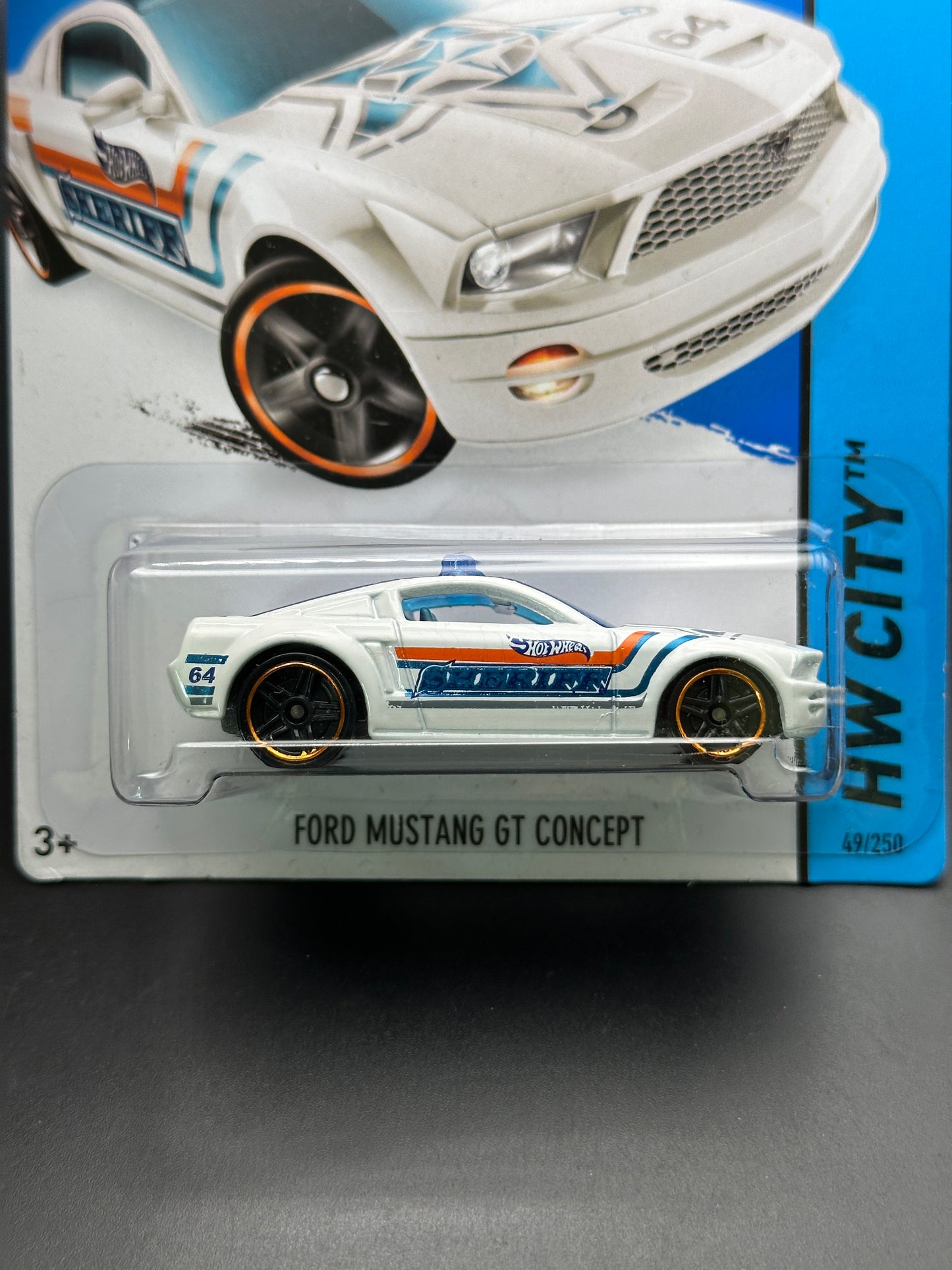 HOT WHEELS - FORD MUSTANG GT CONCEPT (2015) - HW CITY: HW RESCUE