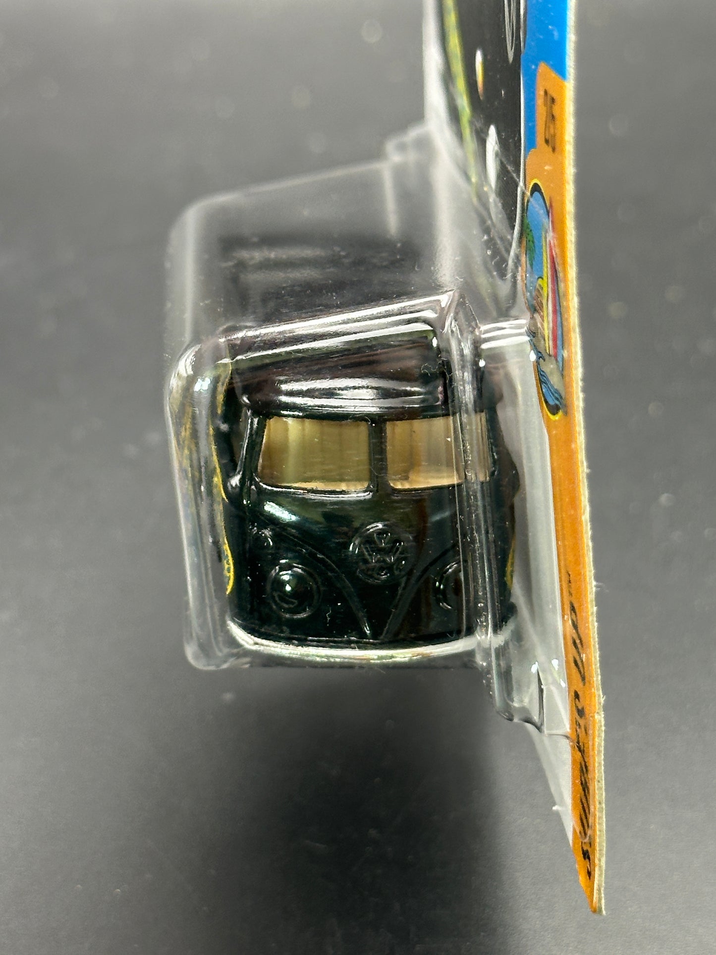 HOT WHEELS - KOOL KOMBI (2017) - HW SURFS UP 2/5