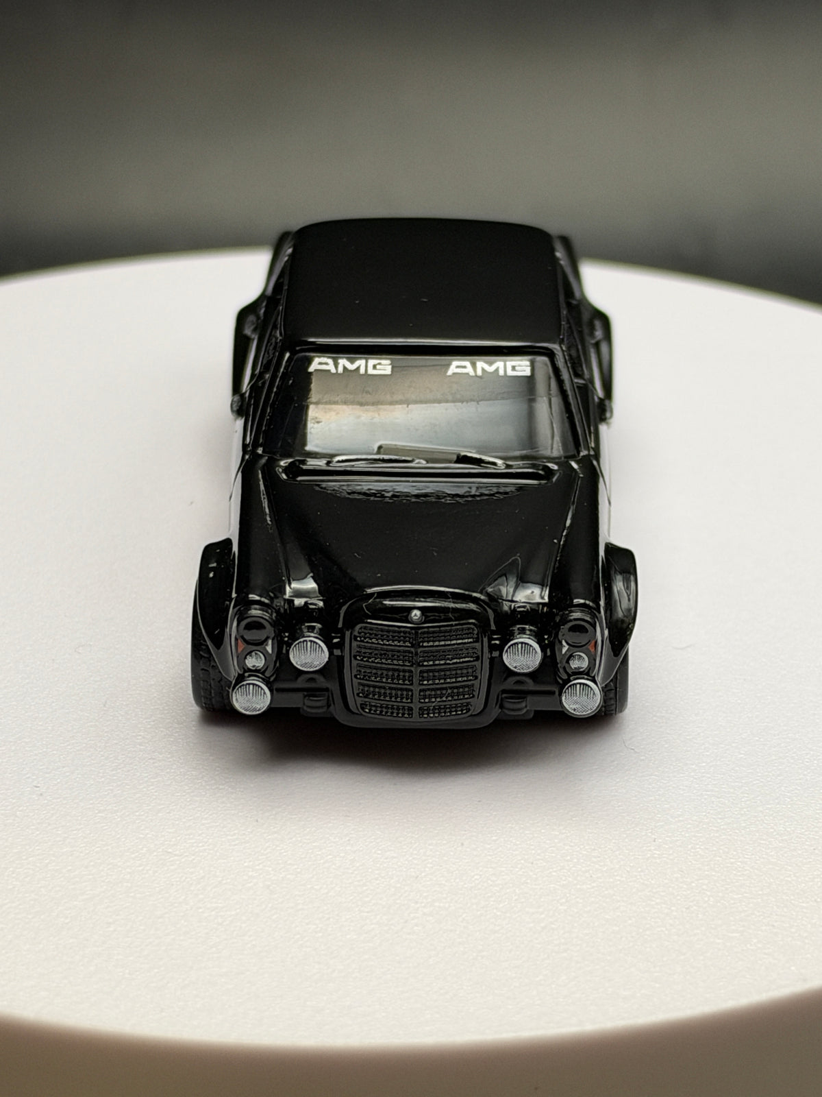 HOT WHEELS - MERCEDES BENZ 300 SEL 6.8 AMG (2026) - CAR CULTURE - THRILL CLIMBERS 5/5 - LOOSE