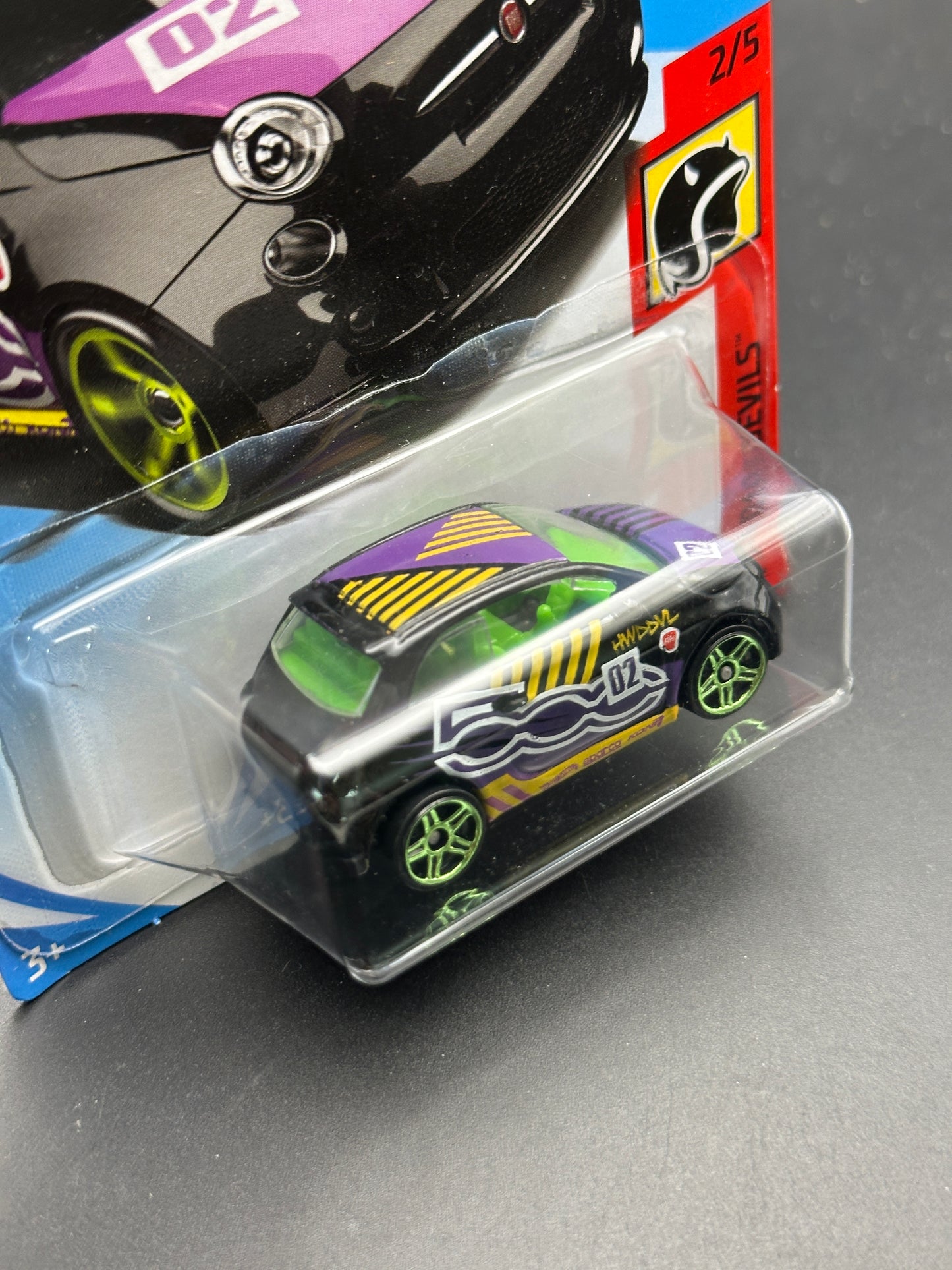 HOT WHEELS - FIAT 500 (2018) - HW DAREDEVILS 2/5