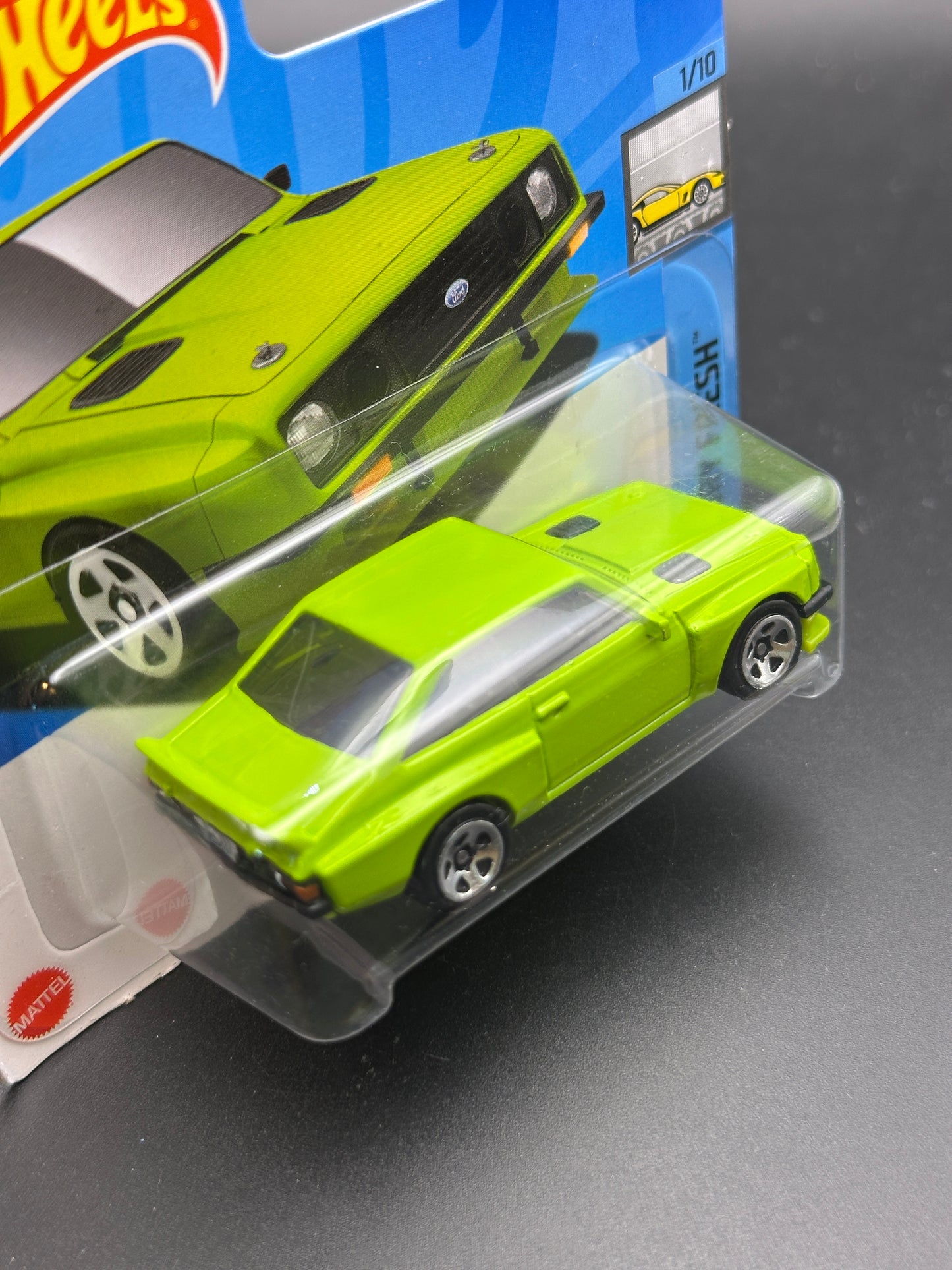 HOT WHEELS - FORD ESCORT RS2000 (2024) - FACTORY FRESH 1/10