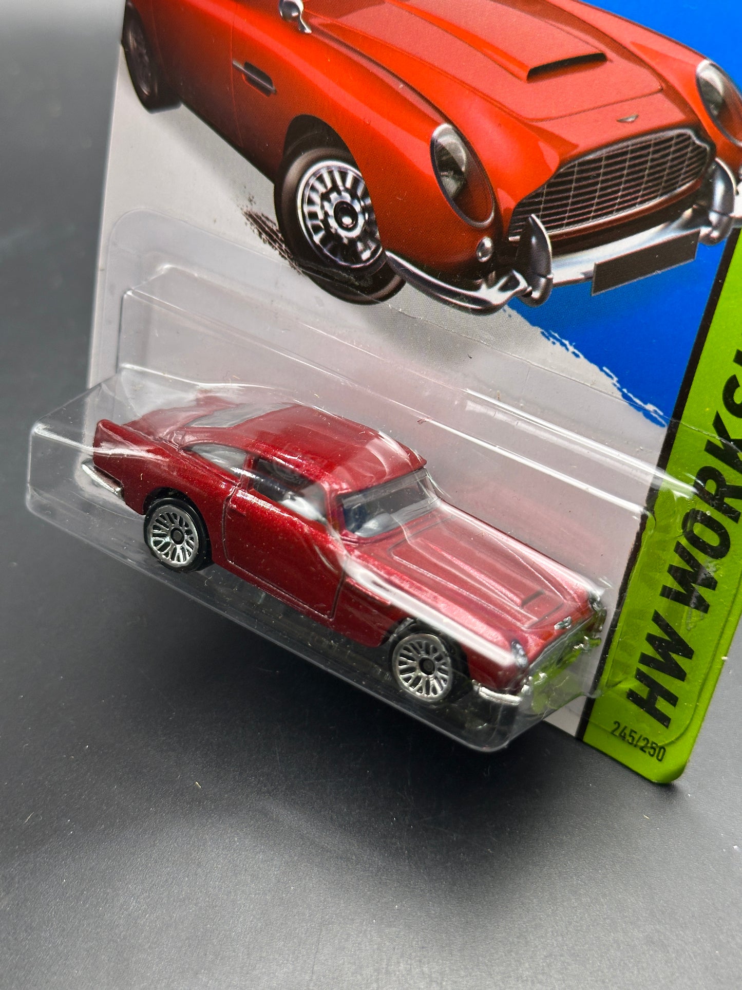 HOT WHEELS - ASTON MARTIN 1963 DB5 (2015) - HW WORKSHOP: THEN AND NOW
