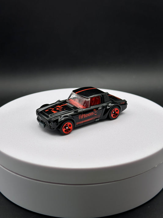 HOT WHEELS - FAIRLADY 2000 (2018) - HW SPEED GRAPHICS 3/10 - LOOSE