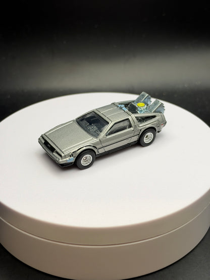 HOT WHEELS - BACK TO THE FUTURE TIME MACHINE 1955 (2025) - POP CULTURE - LOOSE