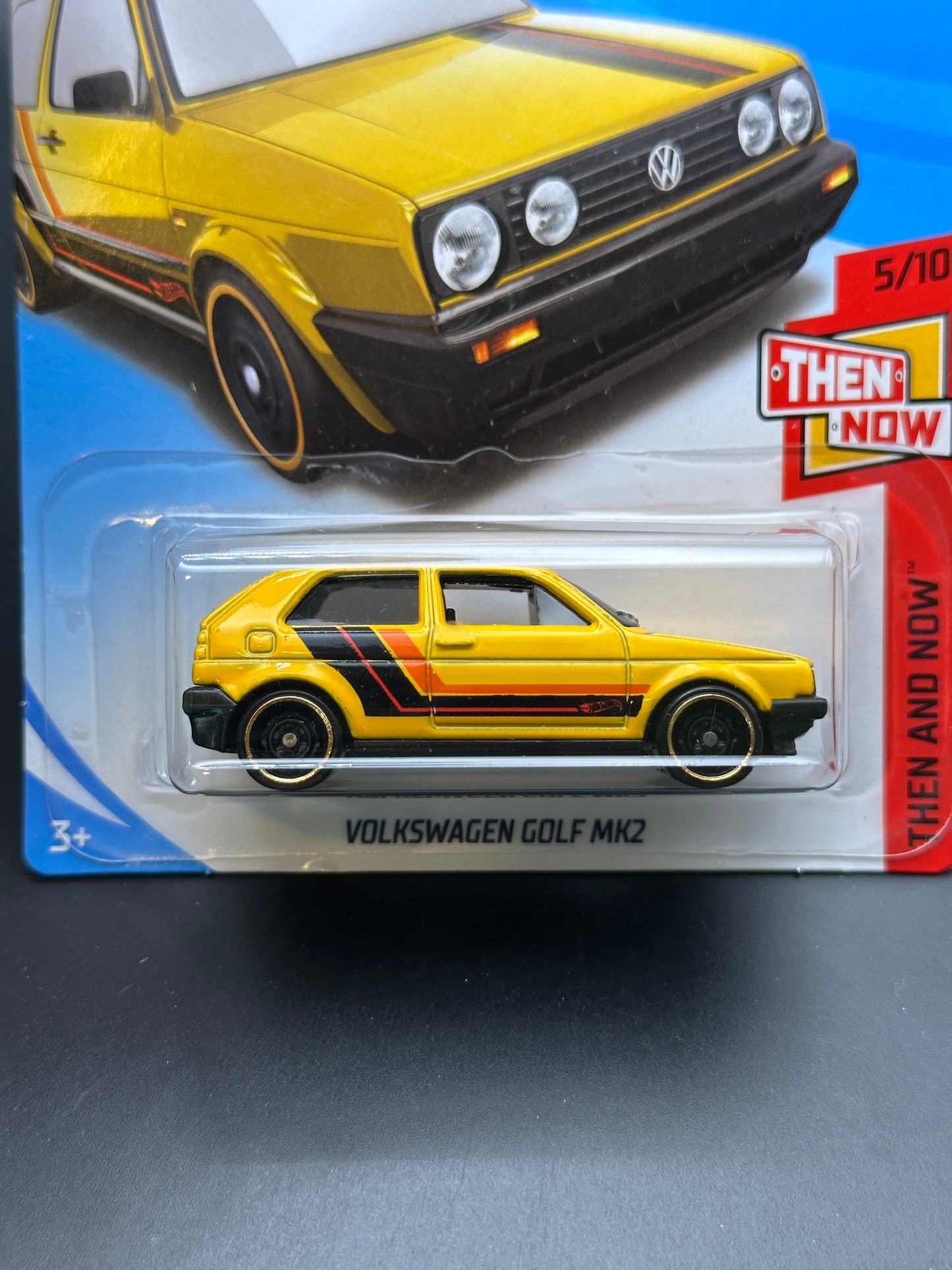 HOT WHEELS - VOLKSWAGEN GOLF MK2 (2018) - HW THEN AND NOW 5/10