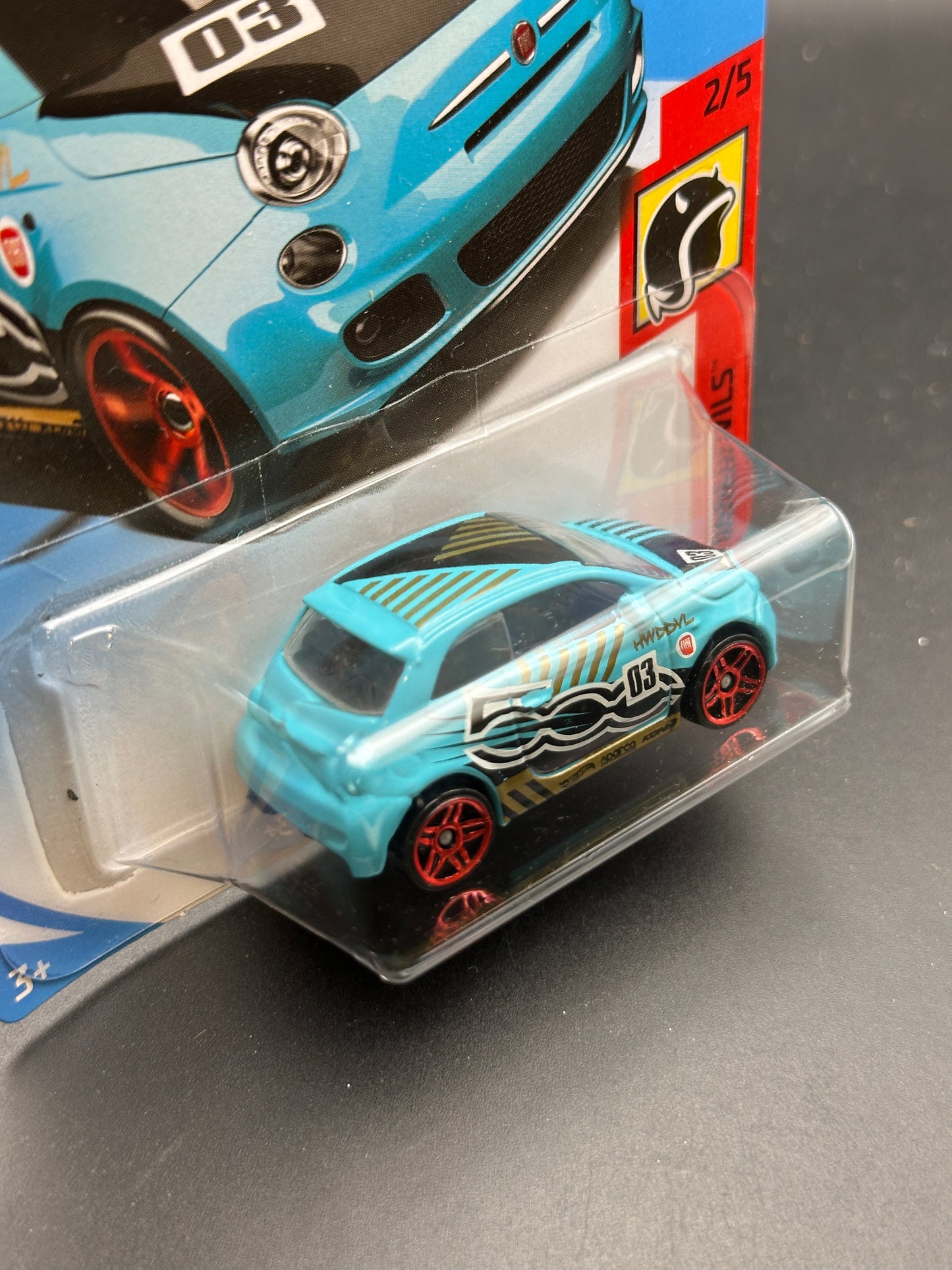 HOT WHEELS - FIAT 500 (2018) - HW DAREDEVILS 2/5