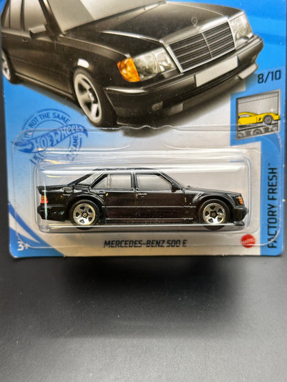 HOT WHEELS - MERCEDES BENZ 500 E (2021) - HW FACTORY FRESH 8/10