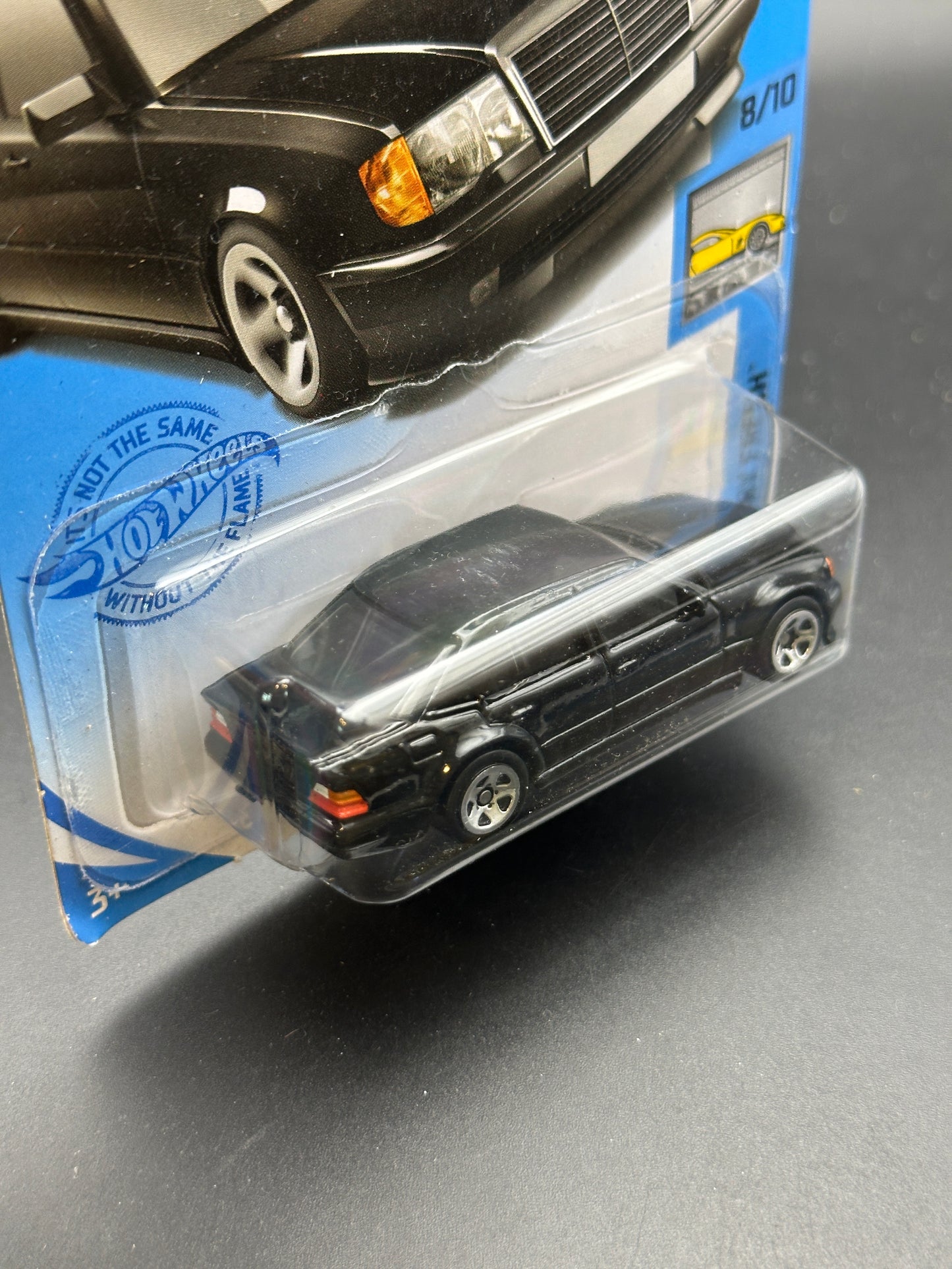 HOT WHEELS - MERCEDES BENZ 500 E (2021) - HW FACTORY FRESH 8/10