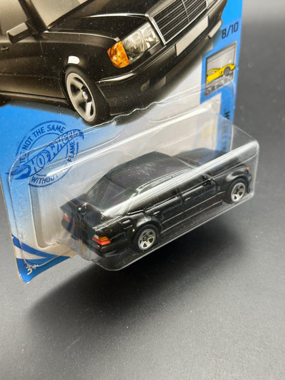 HOT WHEELS - MERCEDES BENZ 500 E (2021) - HW FACTORY FRESH 8/10