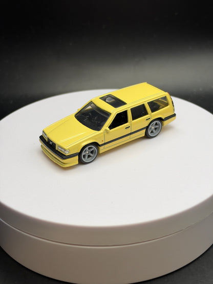 HOT WHEELS - VOLVO 850 ESTATE (2021) - FAST WAGONS 4/5 - LOOSE