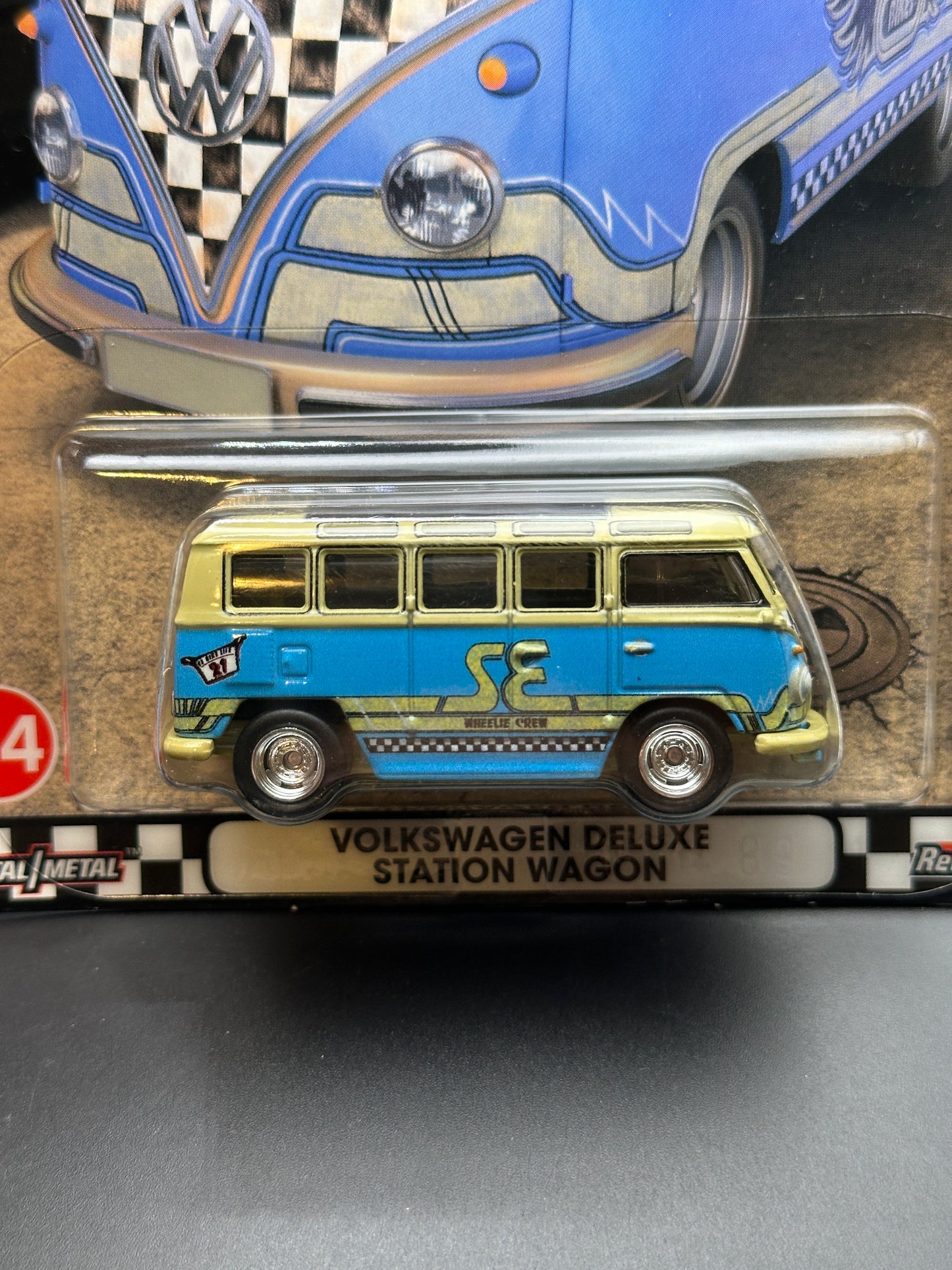 HOT WHEELS - VOLKSWAGEN DELUXE STATION WAGON (2022) - HW BOULEVARD #44