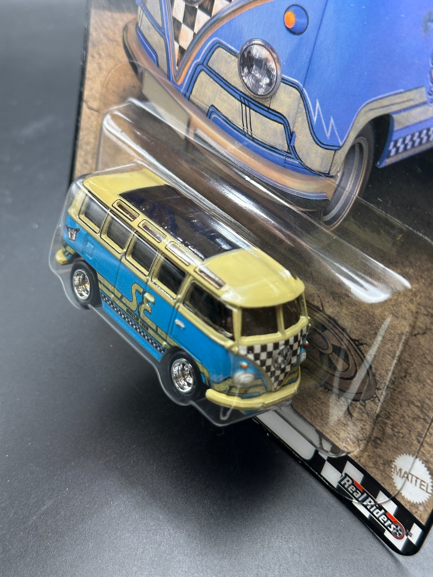 HOT WHEELS - VOLKSWAGEN DELUXE STATION WAGON (2022) - HW BOULEVARD #44