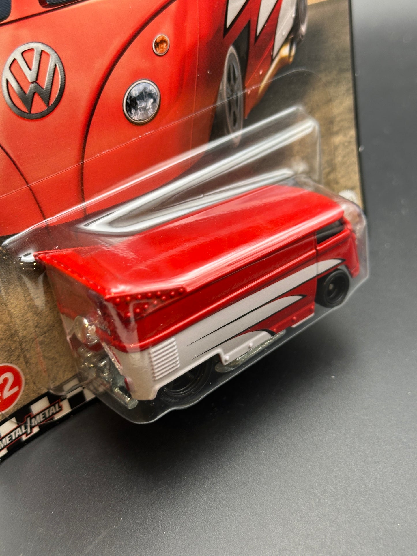 HOT WHEELS - VOLKSWAGEN DRAG BUS (2022) - HW BOULEVARD #42