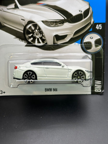 HOT WHEELS - BMW M4 (2016) - BMW 4/5