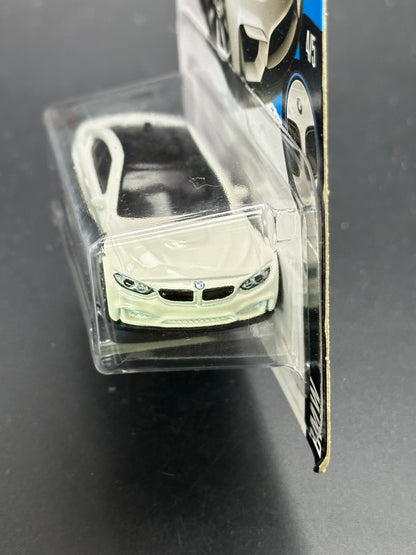 HOT WHEELS - BMW M4 (2016) - BMW 4/5