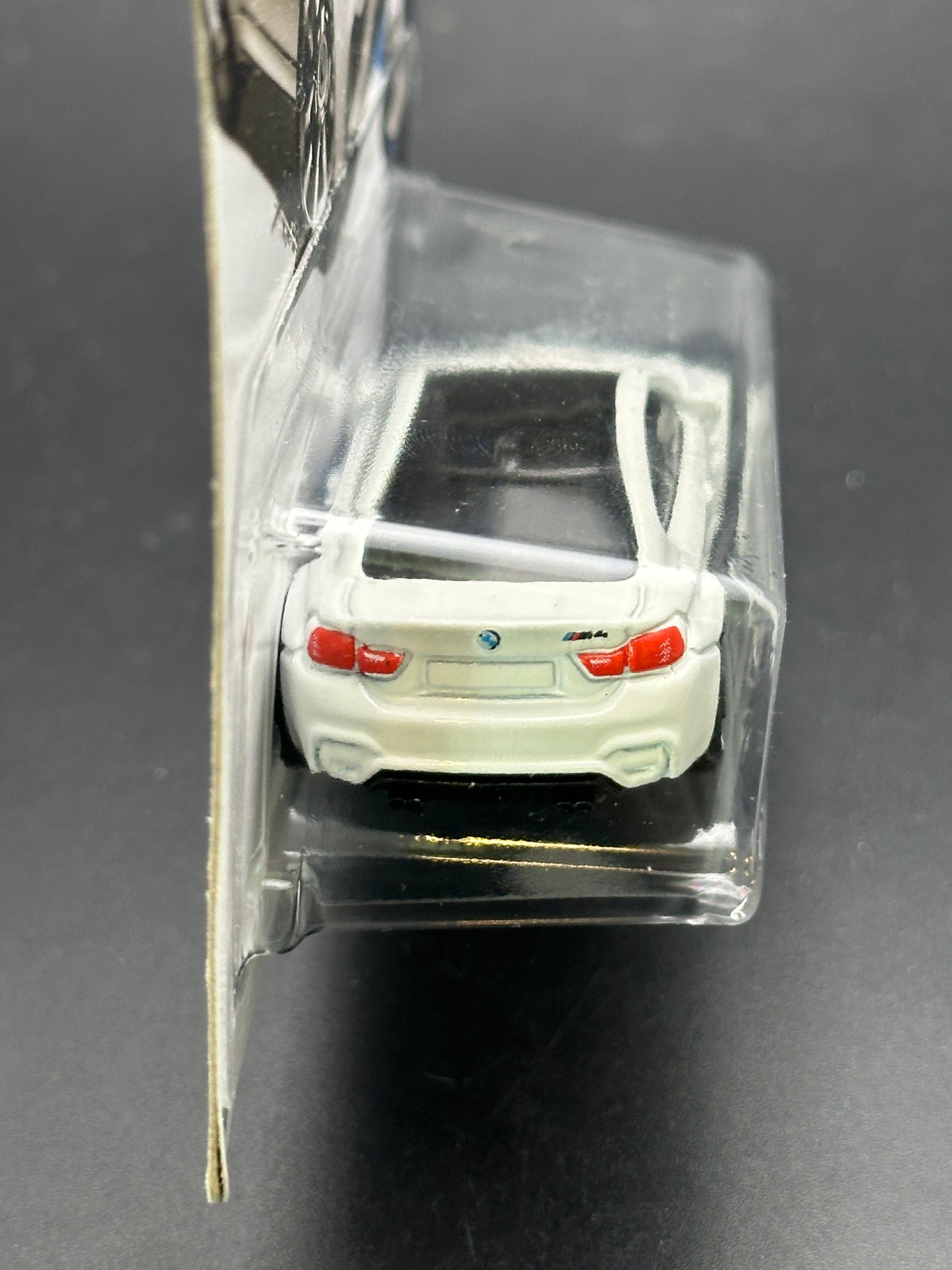 HOT WHEELS - BMW M4 (2016) - BMW 4/5