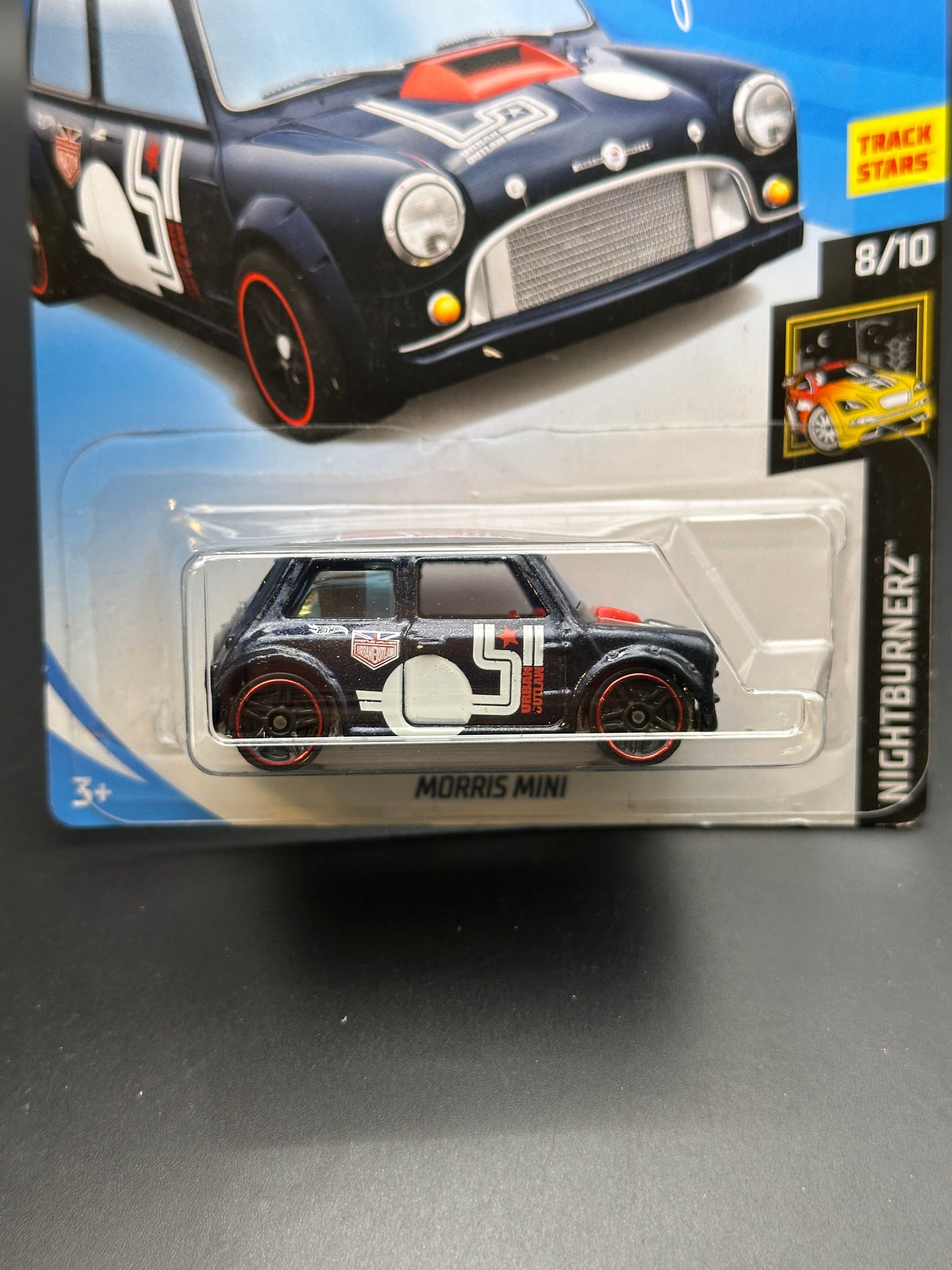 HOT WHEELS - MORRIS MINI (2018) - HW NIGHTBURNERZ 8/10