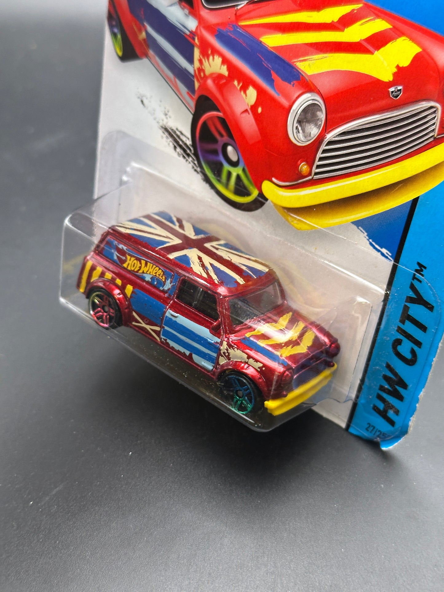 HOT WHEELS - 67 AUSTIN MINI VAN (2015) - HW CITY: HW ART CARS