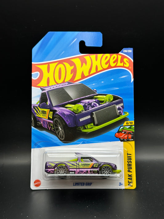 HOT WHEELS - LIMITED GRIP (2025) - HW PEAK PURSUIT 6/10