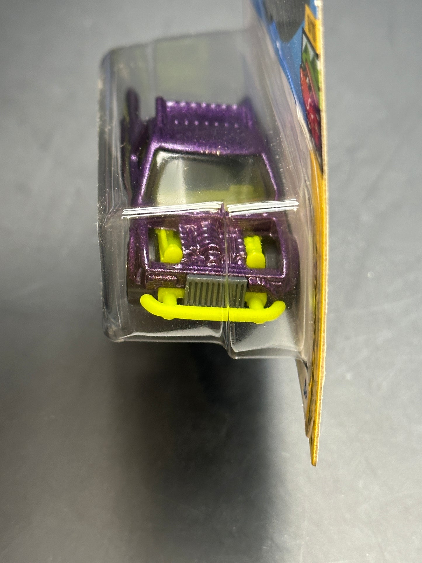 HOT WHEELS - LIMITED GRIP (2025) - HW PEAK PURSUIT 6/10