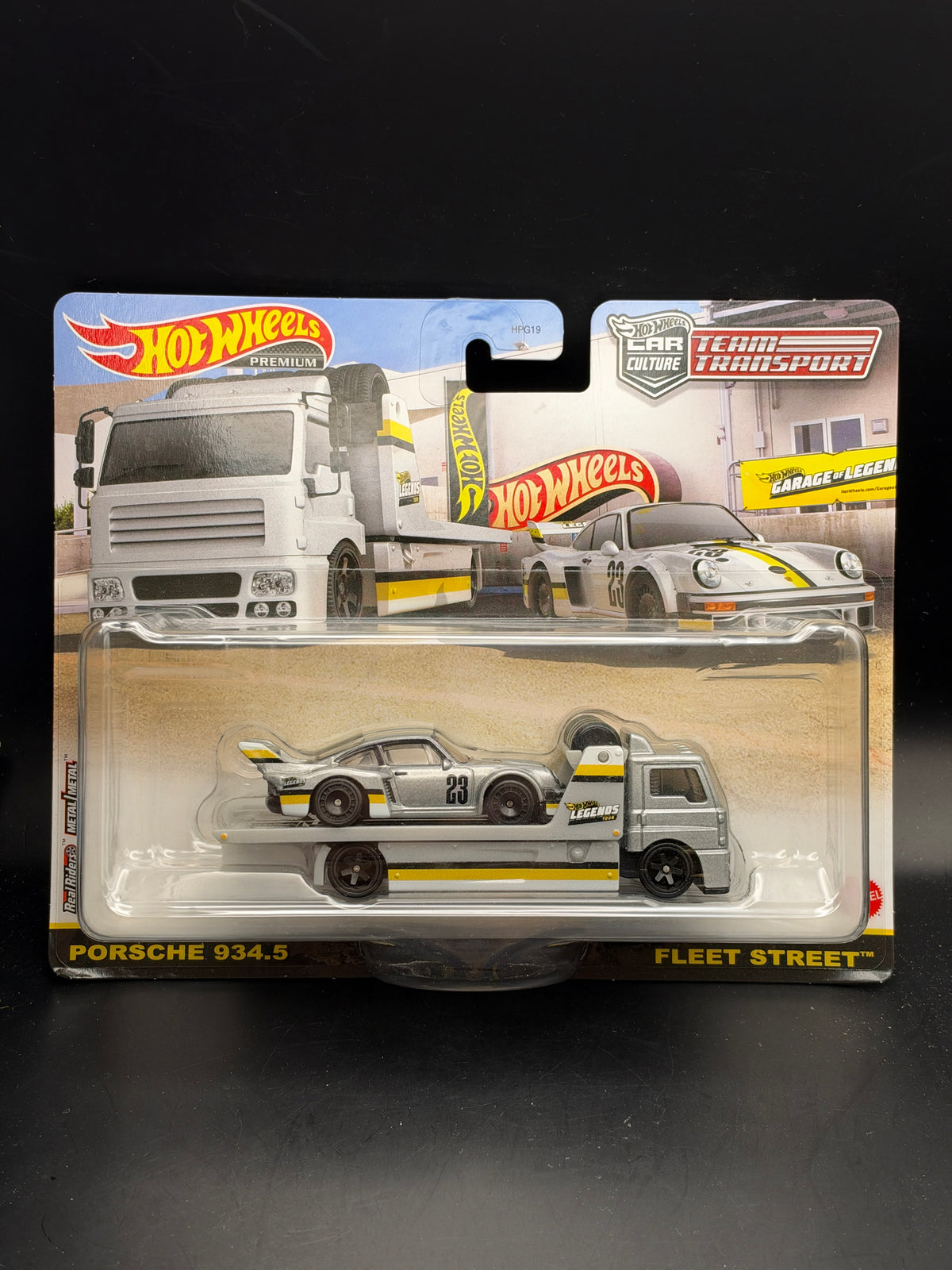 HOT WHEELS - PORSCHE 934.5 / FLEET STREET (2023) LEGENDS TOUR TEAM TRANSPORT