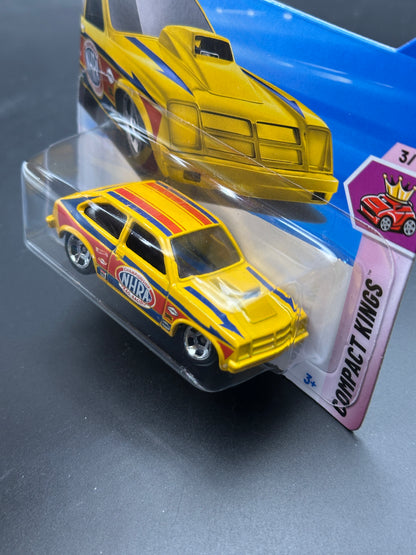 HOT WHEELS - 76 CHEVY CHEVETTE (2025) - HW COMPACT KINGS 3/10