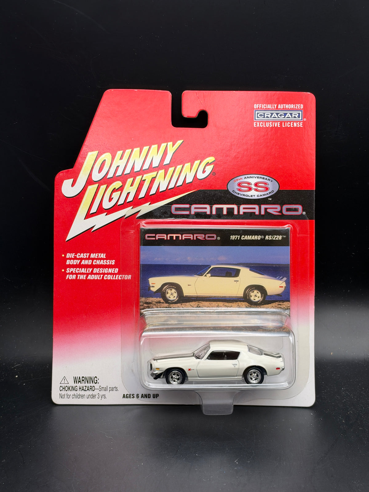 JOHNNY LIGHTNING - 1971 CAMARO RS / Z28 - 35th ANNIVERSARY CHEVROLET CAMARO SS