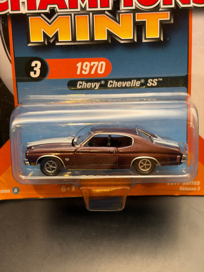 RACING CHAMPIONS MINT - 1970 CHEVY CHEVELLE SS - DIECAST