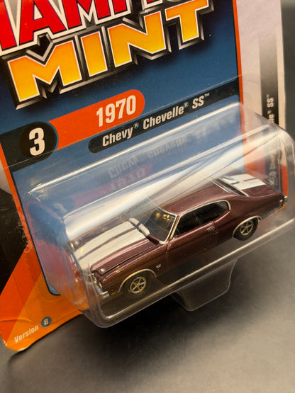 RACING CHAMPIONS MINT - 1970 CHEVY CHEVELLE SS - DIECAST