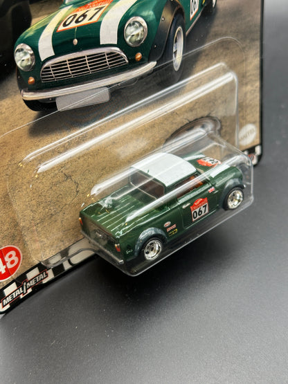 HOT WHEELS - 67 AUSTIN MINI PICKUP (2022) - HW BOULEVARD #48