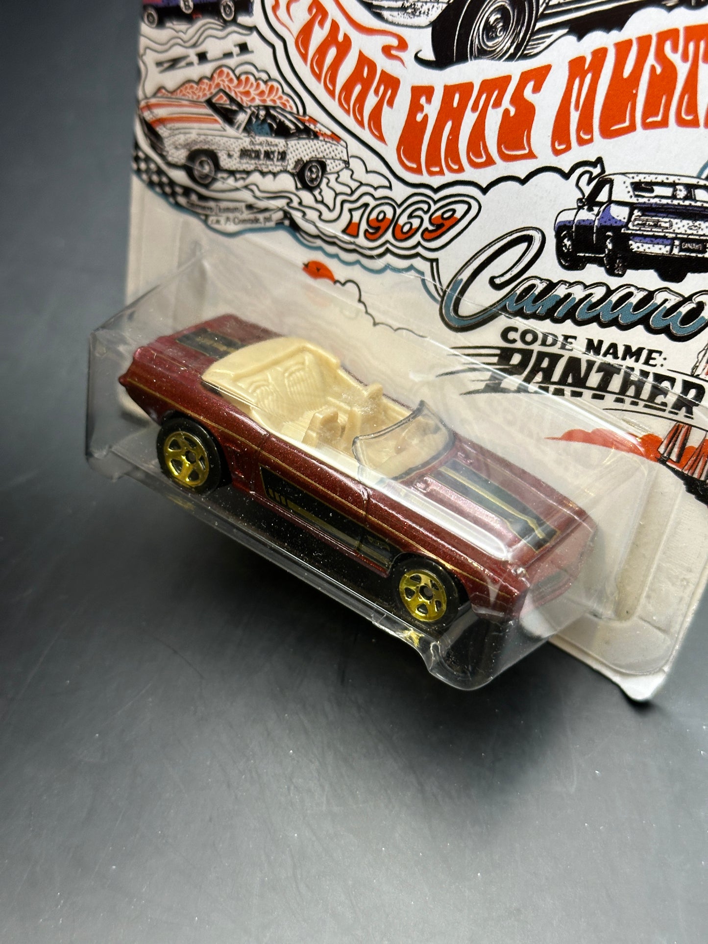 HOT WHEELS - 69 CAMARO CONVERTIBLE (2018) - HW 50th ANNIVERSARY CAMARO 2/10