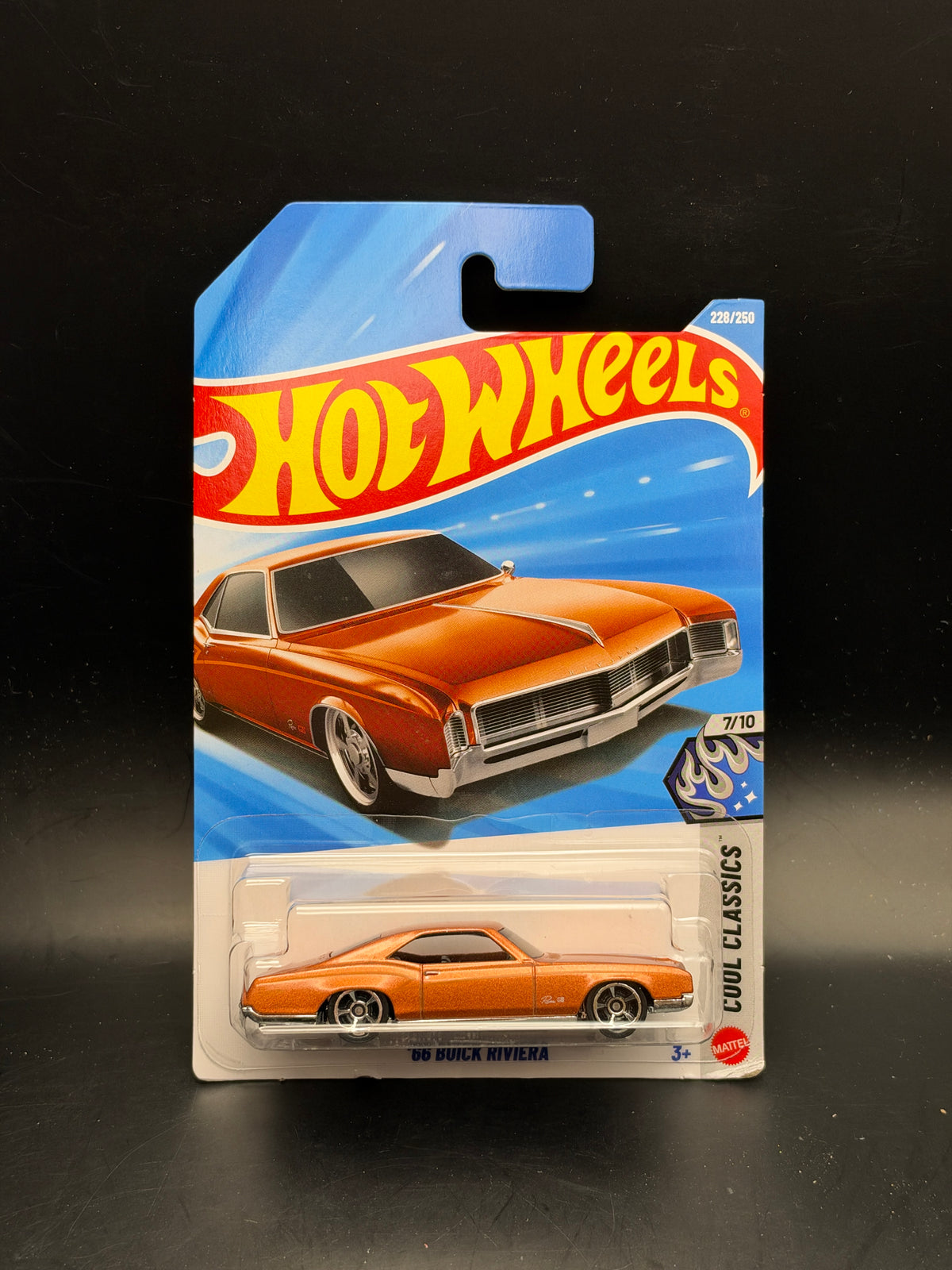 HOT WHEELS - 66 BUICK RIVIERA (2026) - HW COOL CLASSICS 7/10