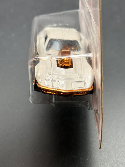 HOT WHEELS - 68 CORVETTE GAS MONKEY GARAGE (2020) - ANNIVERSARY PEARL AND CHROME SERIES 5/6