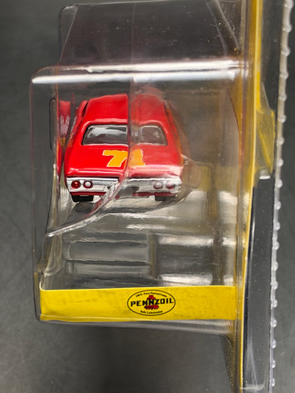 GREENLIGHT - 1972 CHEVROLET CHEVELLE - DOC MAYVER 71 - PENNZOIL