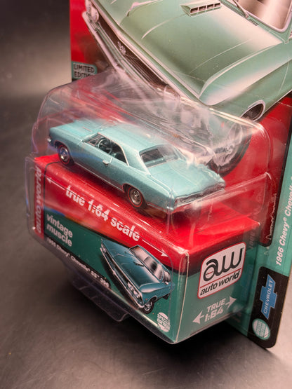 AUTO WORLD - 1966 CHEVY CHEVELLE SS 396 - VINTAGE MUSCLE - 1/64 SCALE