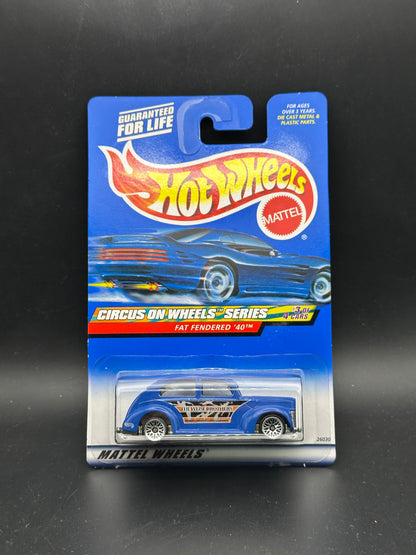 HOT WHEELS - FAT FENDERED 40 (2000) - HW CIRCUS ON WHEELS SERIES 3/4