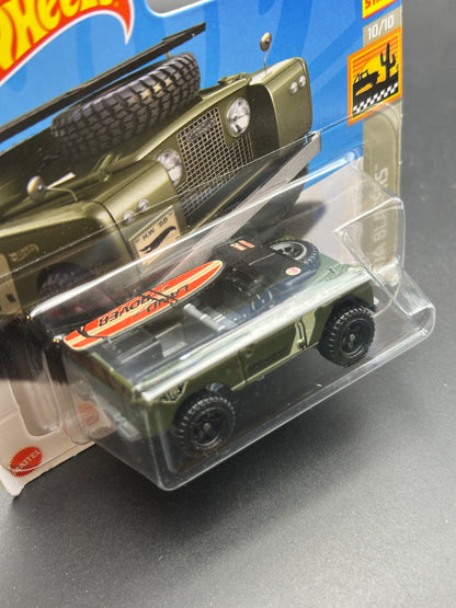 HOT WHEELS - LAND ROVER SERIES II (2023) - HW BAJA BLAZERS 10/10