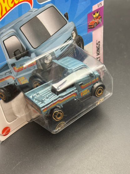 HOT WHEELS - MIGHTY K (2024) - COMPACT KINGS 1/5