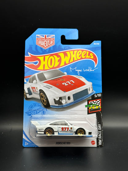 HOT WHEELS - PORSCHE 935 (2021) - HW RACE DAY 5/10