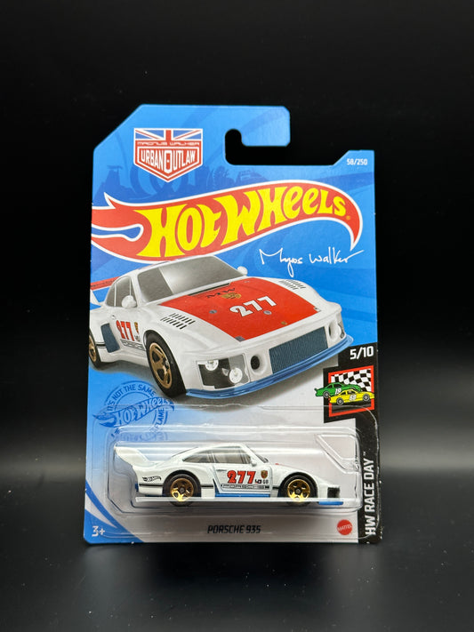HOT WHEELS - PORSCHE 935 (2021) - HW RACE DAY 5/10