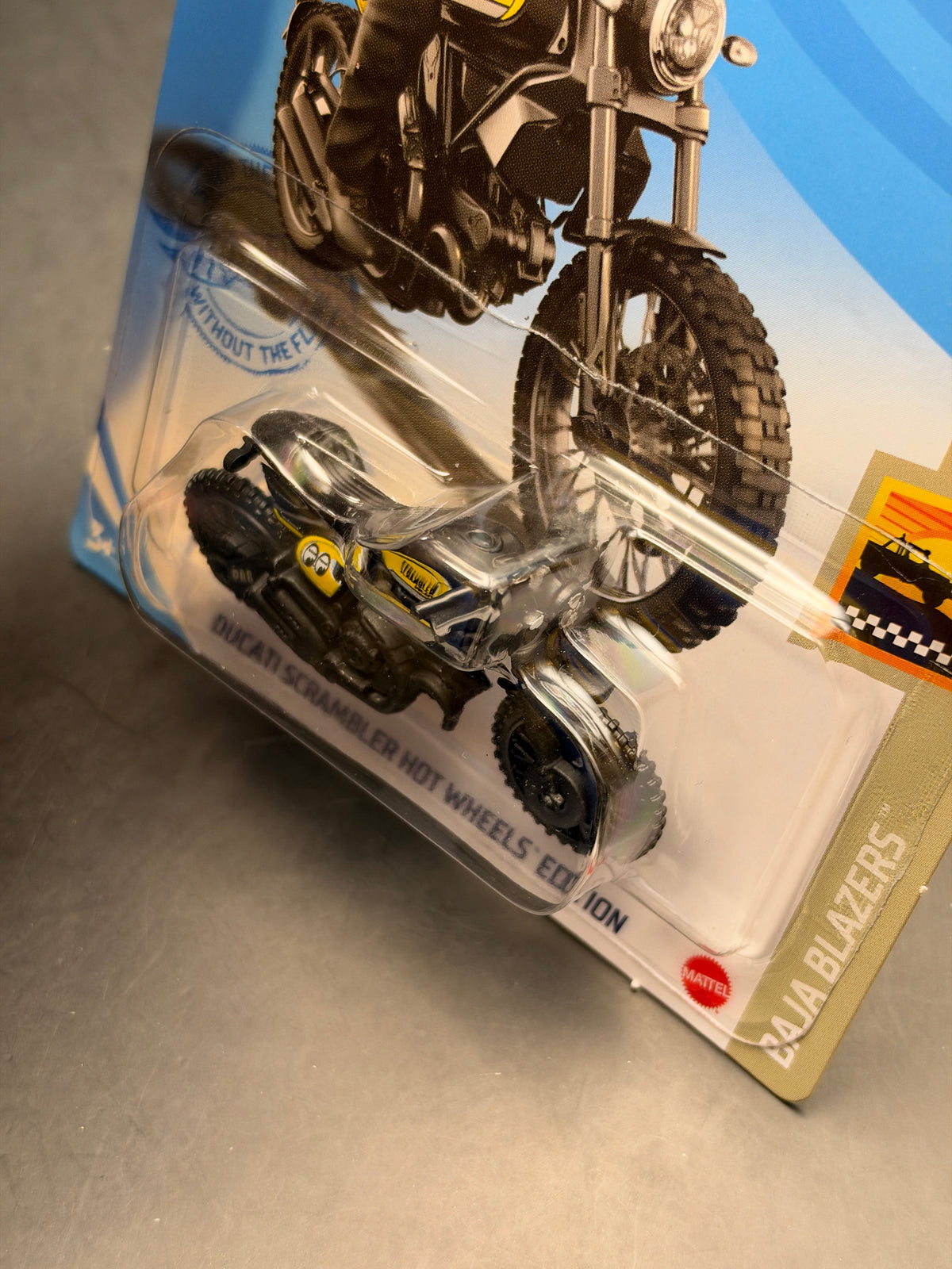 HOT WHEELS - DUCATI SCRAMBLER HOT WHEELS EDITION (2021) - HW BAJA BLAZERS 9/10