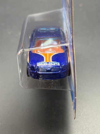 HOT WHEELS - FORD FUSION (2009) - HW CITY WORKS
