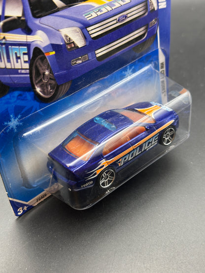 HOT WHEELS - FORD FUSION (2009) - HW CITY WORKS