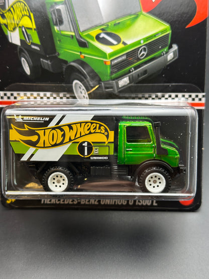 HOT WHEELS - MERCEDES BENZ UNIMOG U 1300L (2025) - COLLECTOR EDITION