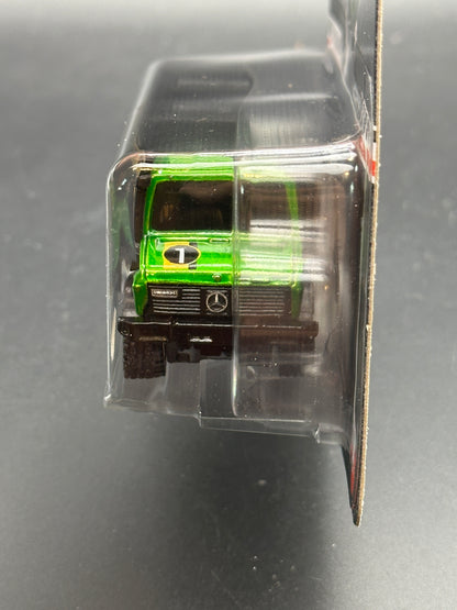 HOT WHEELS - MERCEDES BENZ UNIMOG U 1300L (2025) - COLLECTOR EDITION