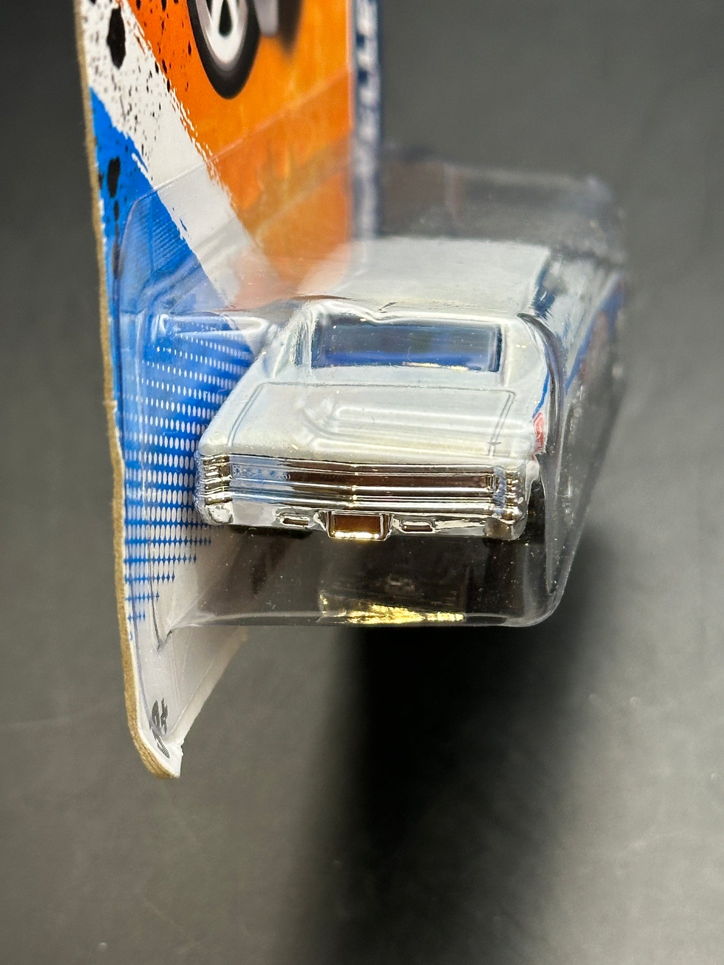 HOT WHEELS - 67 CHEVELLE SS 396 (2011) - HW RACING 1/10