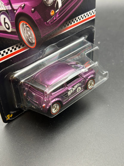 HOT WHEELS - MORRIS MINI (2023) - COLLECTOR EDITION