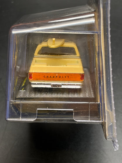 M2 MACHINES - MIJO EXCLUSIVES - 1979 CHEVROLET SILVERADO - MSJ38 - CHEVROLET